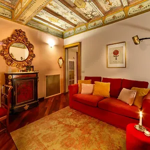 House Of Magic - Due Torri Apartment Bologna
